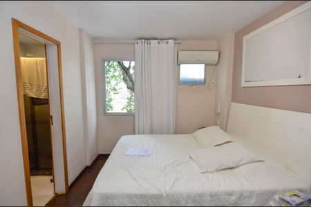 Apartamento à venda com 77m², 2 quartos e 1 vagaSuíte