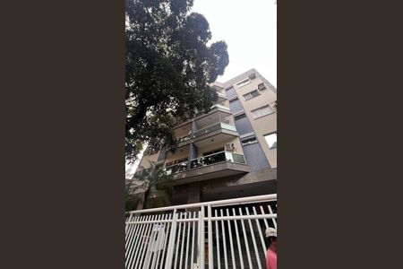 Apartamento à venda com 77m², 2 quartos e 1 vagaFachada
