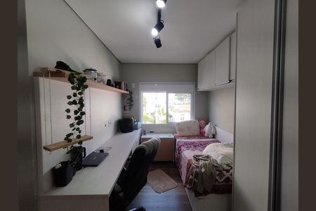 Casa à venda com 290m², 4 quartos e 2 vagasSuíte 2 