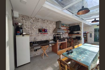 Casa à venda com 290m², 4 quartos e 2 vagasÁrea gourmet