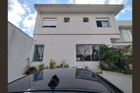 Casa à venda com 290m², 4 quartos e 2 vagasFachada 