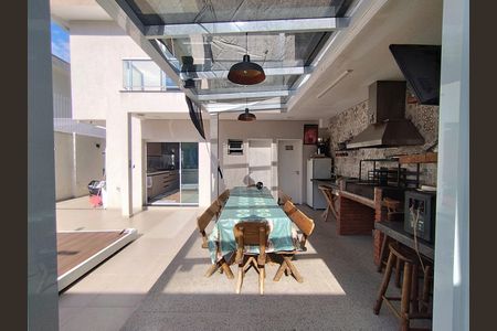 Casa à venda com 290m², 4 quartos e 2 vagasÁrea gourmet
