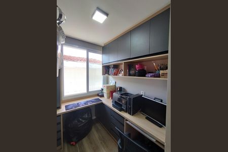 Casa à venda com 290m², 4 quartos e 2 vagasEscritório 