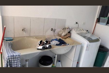 Casa à venda com 3 quartos, 120m² em Jardim Peri, São Paulo