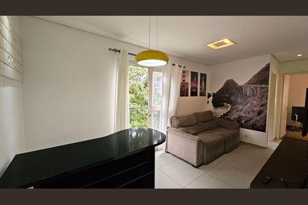 Apartamento para alugar com 56m², 2 quartos e 1 vaga
