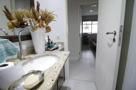 Apartamento à venda com 150m², 4 quartos e 2 vagasLavabo