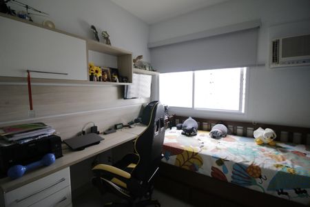 Apartamento à venda com 150m², 4 quartos e 2 vagasQuarto2