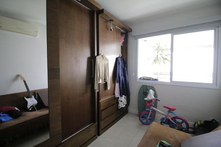 Apartamento à venda com 150m², 4 quartos e 2 vagasQuarto1