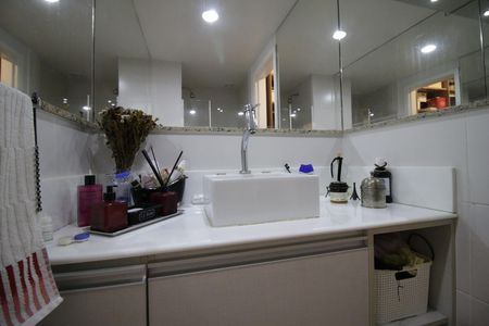 Apartamento à venda com 150m², 4 quartos e 2 vagasBanheiro da Suíte 4