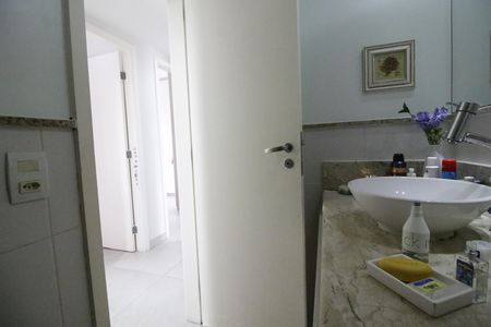 Apartamento à venda com 150m², 4 quartos e 2 vagasBanheiro