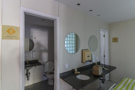 Apartamento à venda com 78m², 3 quartos e sem vagaÁrea comum