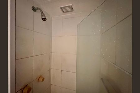 Apartamento à venda com 78m², 3 quartos e sem vagaSuíte 2 - Banheiro
