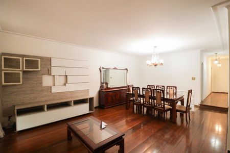 Sala de casa para alugar com 3 quartos, 275m² em Jardim Franca, São Paulo