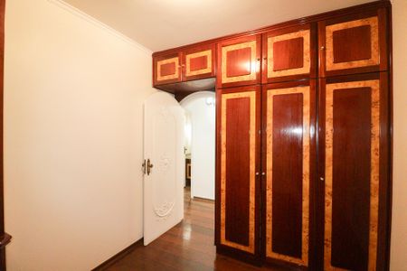 Casa para alugar com 275m², 3 quartos e 3 vagas Casa para alugar com 275m², 3 quartos e 3 vagasQuarto