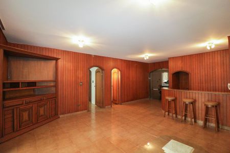 Casa para alugar com 275m², 3 quartos e 3 vagas Casa para alugar com 275m², 3 quartos e 3 vagasSalão de Festas