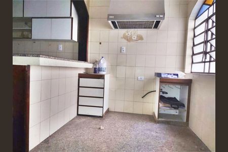 Casa à venda com 605m², 5 quartos e 10 vagas