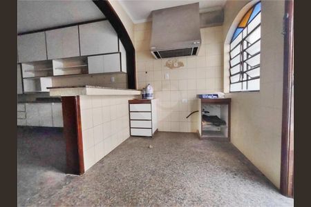 Casa à venda com 605m², 5 quartos e 10 vagas