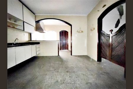 Casa à venda com 605m², 5 quartos e 10 vagas