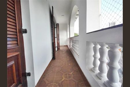 Casa à venda com 605m², 5 quartos e 10 vagas