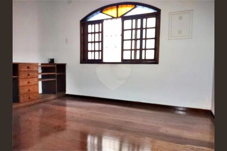Casa à venda com 605m², 5 quartos e 10 vagas