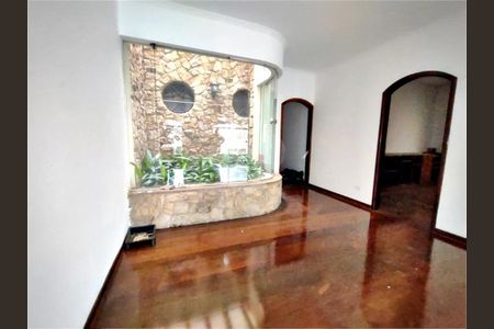Casa à venda com 605m², 5 quartos e 10 vagas