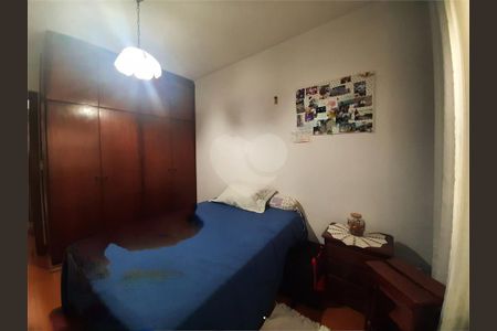 Casa à venda com 3 quartos, 209m² em Jardim Picolo, São Paulo