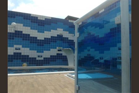 Casa à venda com 130m², 2 quartos e 2 vagas