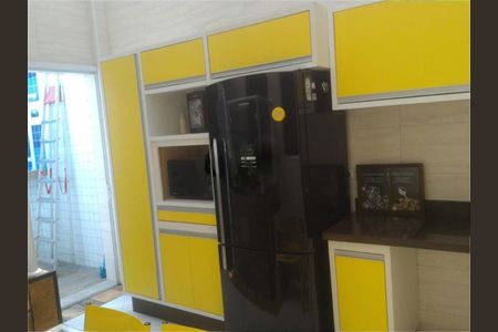 Casa à venda com 2 quartos, 130m² em Vila Santa Terezinha (Zona Norte), São Paulo