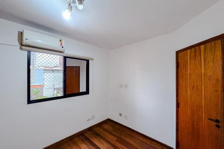 Apartamento à venda com 87m², 2 quartos e 2 vagas Apartamento à venda com 87m², 2 quartos e 2 vagasQuarto 1