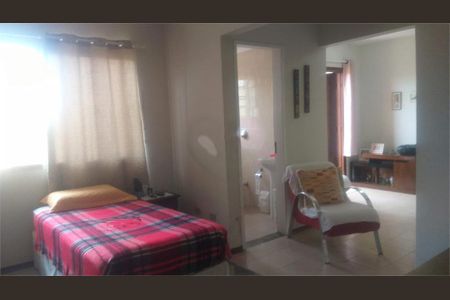 Casa à venda com 7 quartos, 200m² em Santana, São Paulo