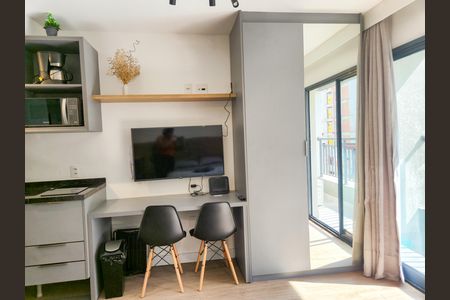 Studio para alugar com 26m², 1 quarto e sem vaga Studio para alugar com 26m², 1 quarto e sem vagaSala/Quarto