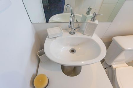Apartamento à venda com 43m², 2 quartos e 1 vagaBanheiro 