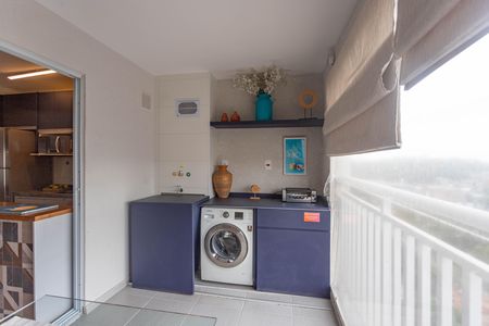 Apartamento à venda com 43m², 2 quartos e 1 vagaVaranda / área de serviço 