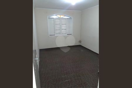 Casa à venda com 104m², 2 quartos e 2 vagas