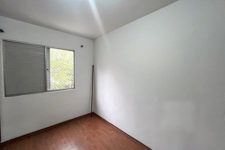Quarto 1 de apartamento para alugar com 2 quartos, 63m² em Jardim Santa Emilia, São Paulo