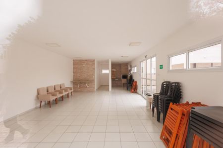Apartamento para alugar com 60m², 2 quartos e 1 vaga Apartamento para alugar com 60m², 2 quartos e 1 vagaÁrea comum - Salão de festas