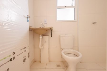 Apartamento para alugar com 60m², 2 quartos e 1 vaga Apartamento para alugar com 60m², 2 quartos e 1 vagaBanheiro Corredor
