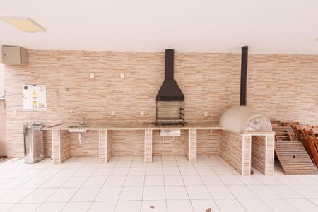 Apartamento para alugar com 60m², 2 quartos e 1 vaga Apartamento para alugar com 60m², 2 quartos e 1 vagaÁrea comum - Churrasqueira