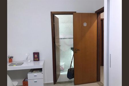 Casa à venda com 170m², 3 quartos e 2 vagas