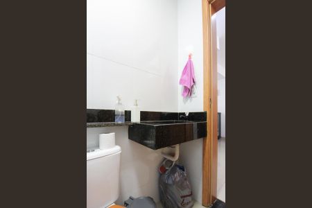 Apartamento à venda com 157m², 2 quartos e 2 vagas Apartamento à venda com 157m², 2 quartos e 2 vagasBanheiro Social