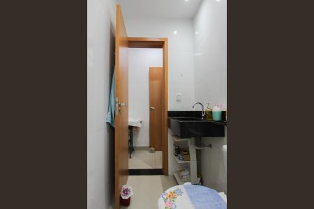 Apartamento à venda com 157m², 2 quartos e 2 vagas Apartamento à venda com 157m², 2 quartos e 2 vagasBanheiro da Suíte