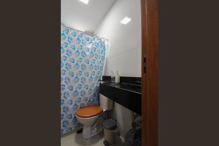 Apartamento à venda com 157m², 2 quartos e 2 vagas Apartamento à venda com 157m², 2 quartos e 2 vagasBanheiro Social