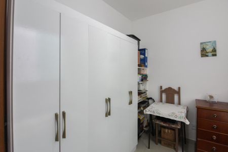 Apartamento à venda com 157m², 2 quartos e 2 vagas Apartamento à venda com 157m², 2 quartos e 2 vagasQuarto