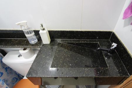 Apartamento à venda com 157m², 2 quartos e 2 vagas Apartamento à venda com 157m², 2 quartos e 2 vagasBanheiro Social