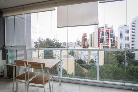 Studio para alugar com 35m², 1 quarto e 1 vaga Studio para alugar com 35m², 1 quarto e 1 vagaVaranda