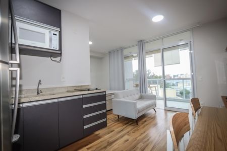 Studio para alugar com 35m², 1 quarto e 1 vaga Studio para alugar com 35m², 1 quarto e 1 vagaCozinha