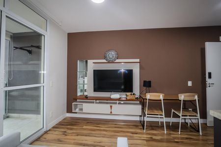 Studio para alugar com 35m², 1 quarto e 1 vaga Studio para alugar com 35m², 1 quarto e 1 vagaSala