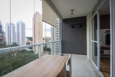 Studio para alugar com 35m², 1 quarto e 1 vaga Studio para alugar com 35m², 1 quarto e 1 vagaVaranda
