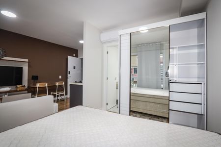 Studio para alugar com 35m², 1 quarto e 1 vaga Studio para alugar com 35m², 1 quarto e 1 vagaSuite