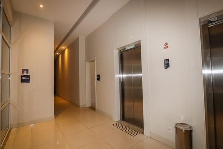 Studio para alugar com 35m², 1 quarto e 1 vaga Studio para alugar com 35m², 1 quarto e 1 vagaElevador